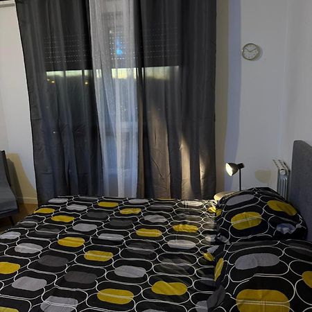 Appartements Sully Мант-ла-Жолі Екстер'єр фото